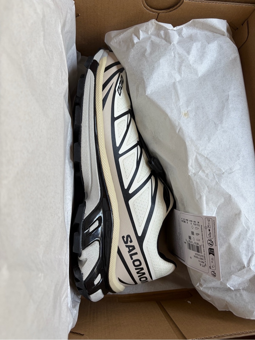 Salomon White and Black Quicklace Running Shoe XT-6 brand new in box with tags